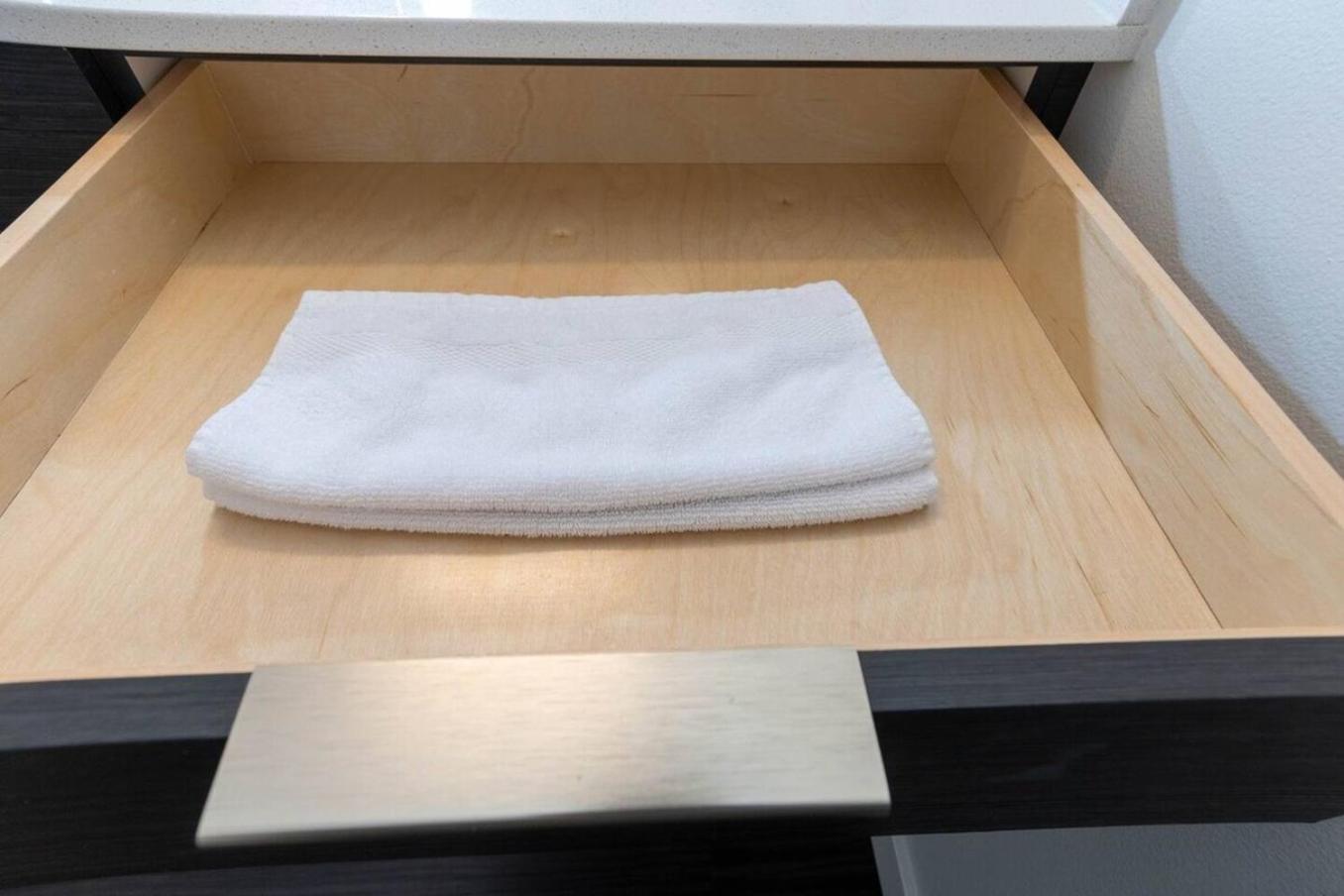 Self Check-In-Washer-Dryer-4Ksmart Tv-King Bed-Gym Tacoma Ngoại thất bức ảnh